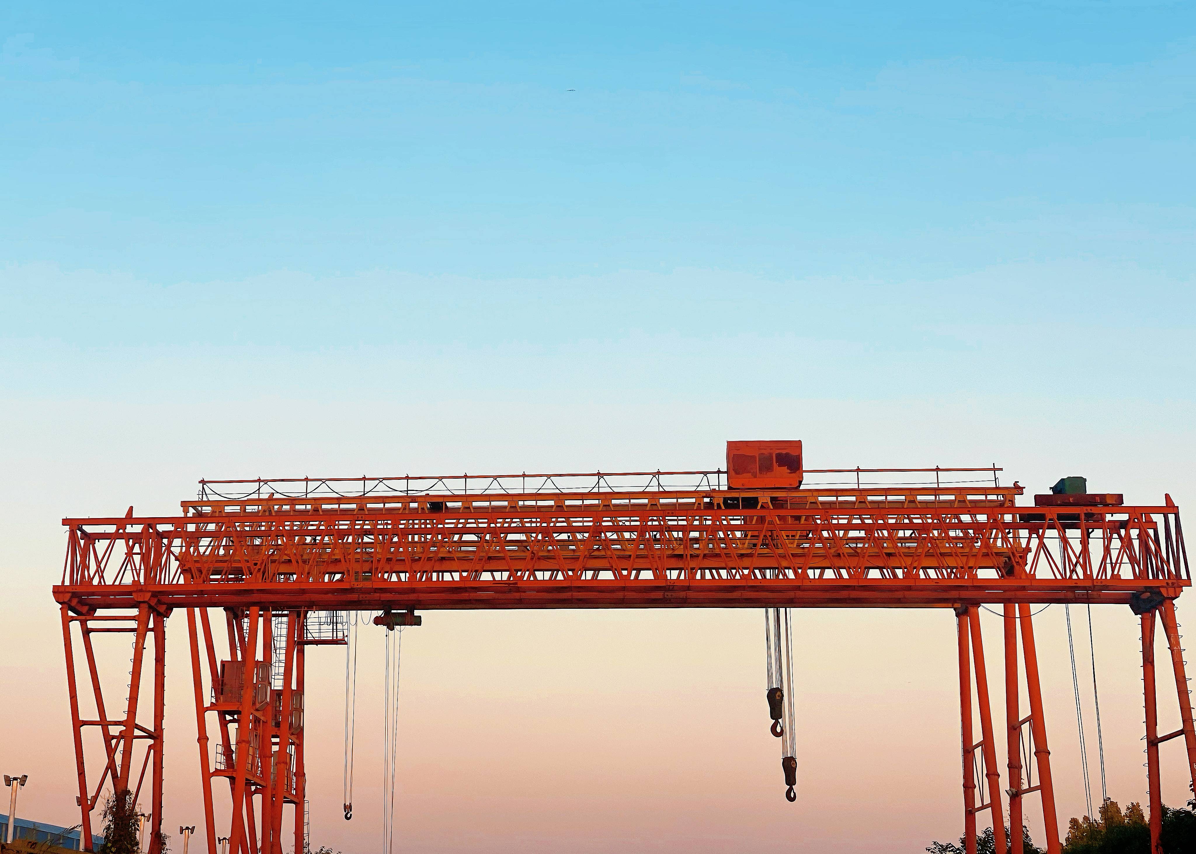 龍門吊(1).jpg 龍門吊(1).jpg