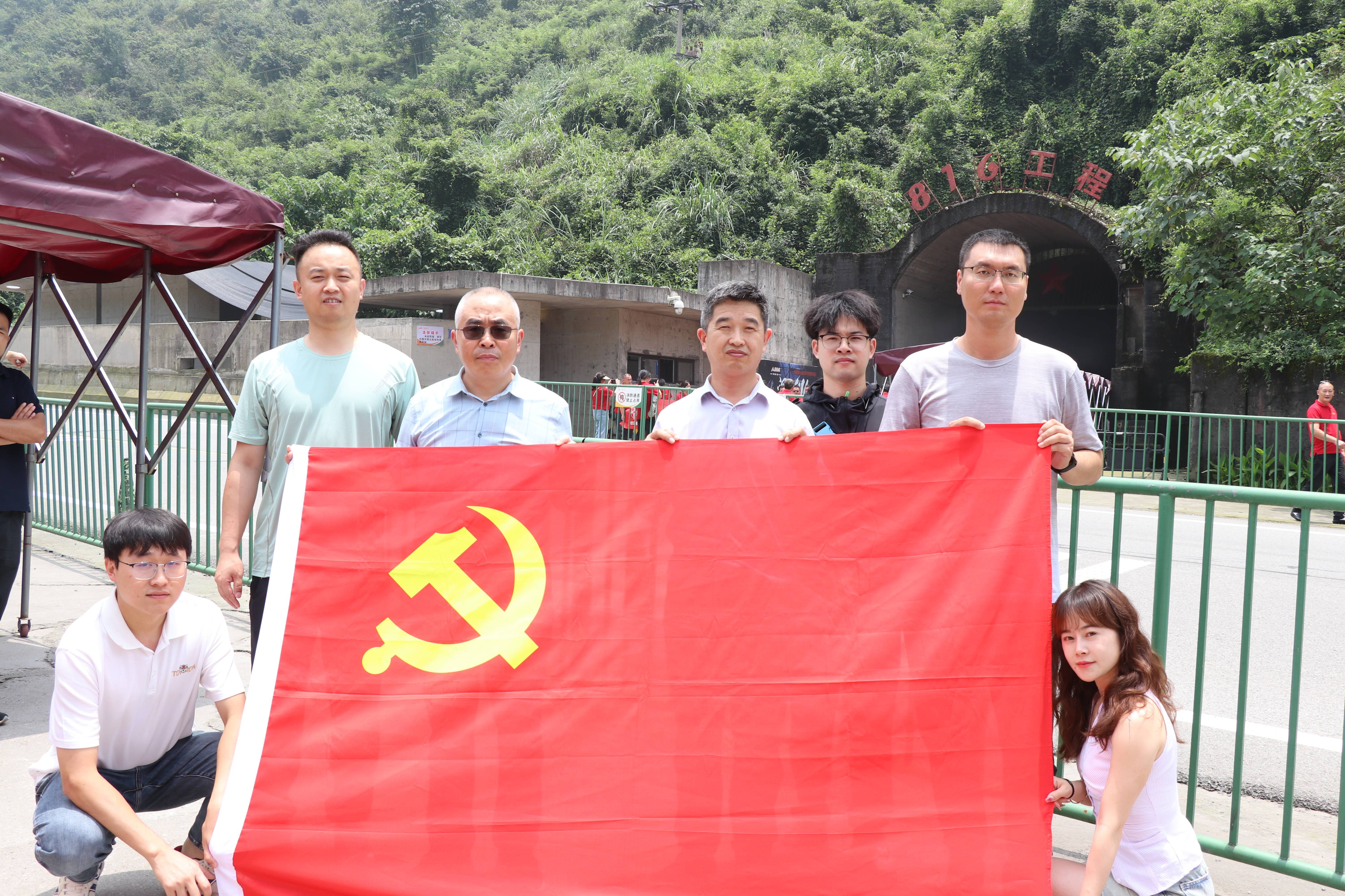 IMG_1183(1).jpg IMG_1183(1).jpg