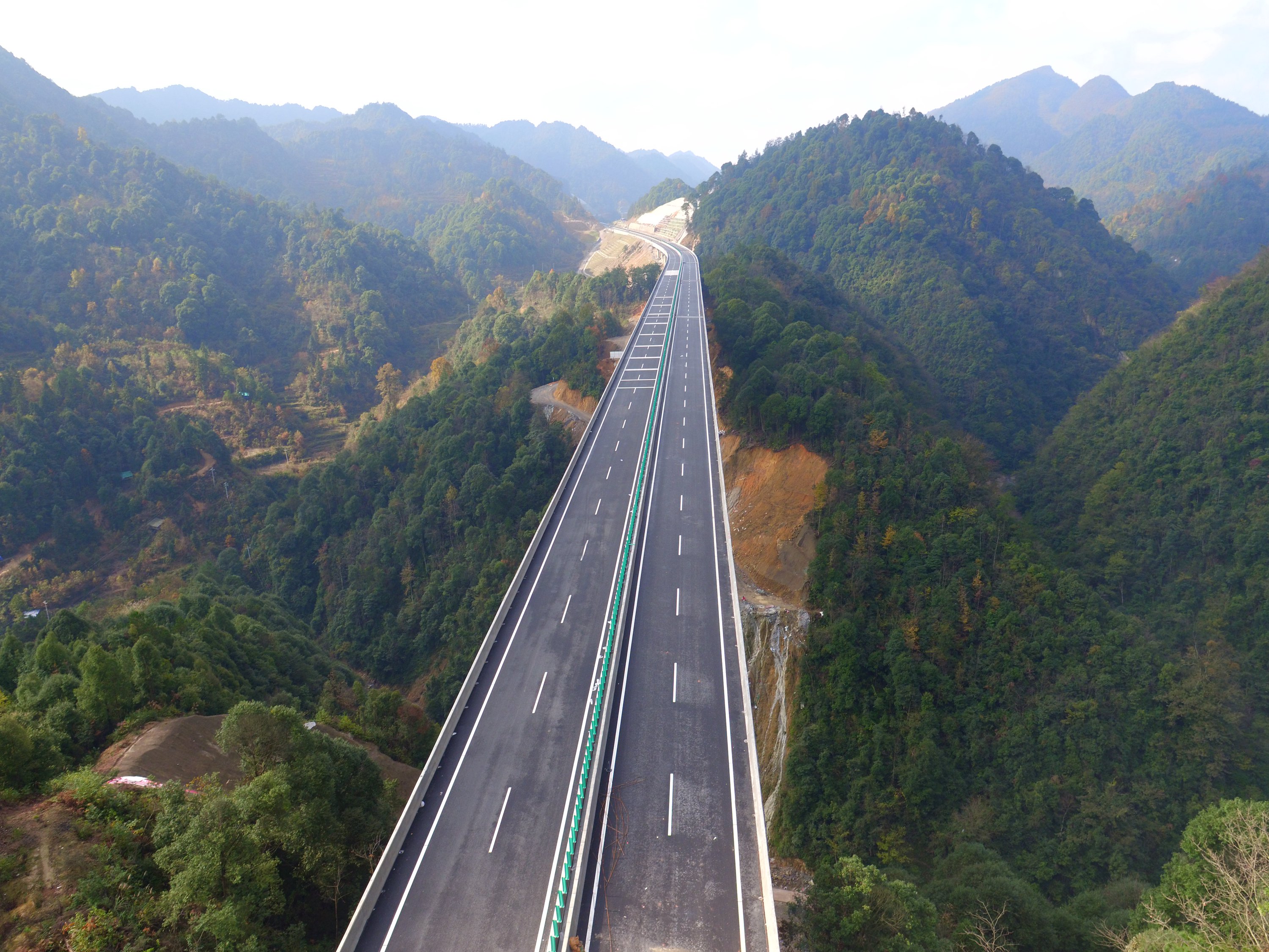 安江高速公路.jpg 安江高速公路.jpg