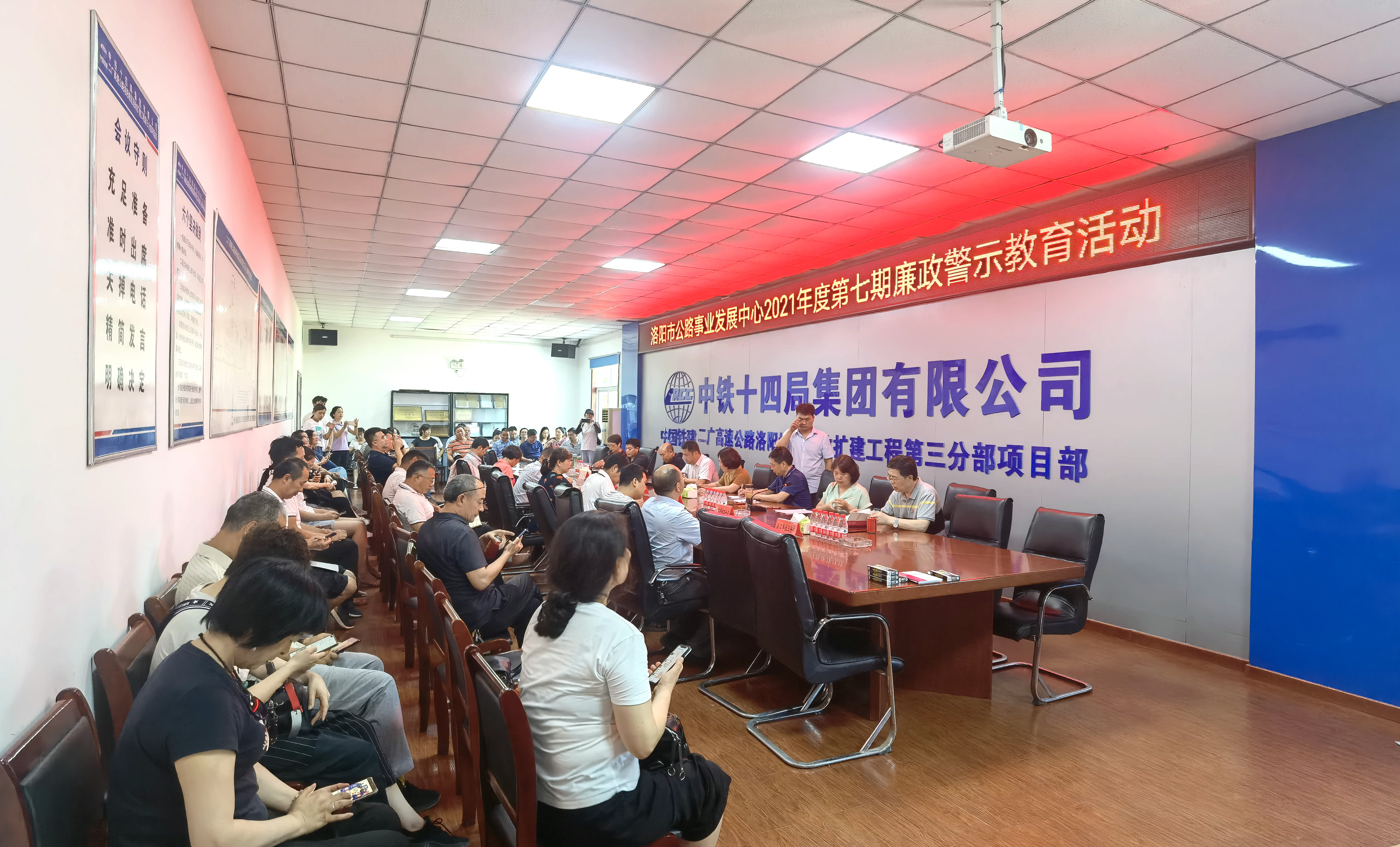 1fad17d3b91fc180ee5737568eb15c7_副本.jpg 1fad17d3b91fc180ee5737568eb15c7_副本.jpg