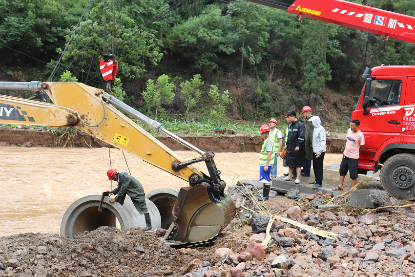 IMG_0373_副本.JPG IMG_0373_副本.JPG