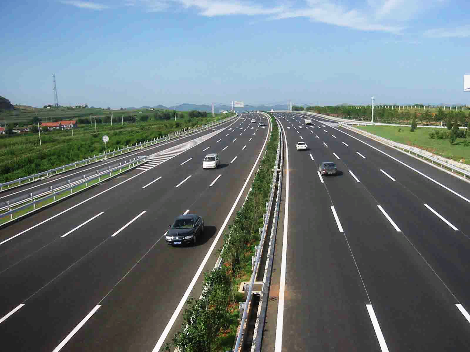 3-沈大高速公路.jpg 3-沈大高速公路.jpg